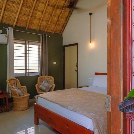 The Hideout Cottage And Restaurant Hampi Buitenkant foto