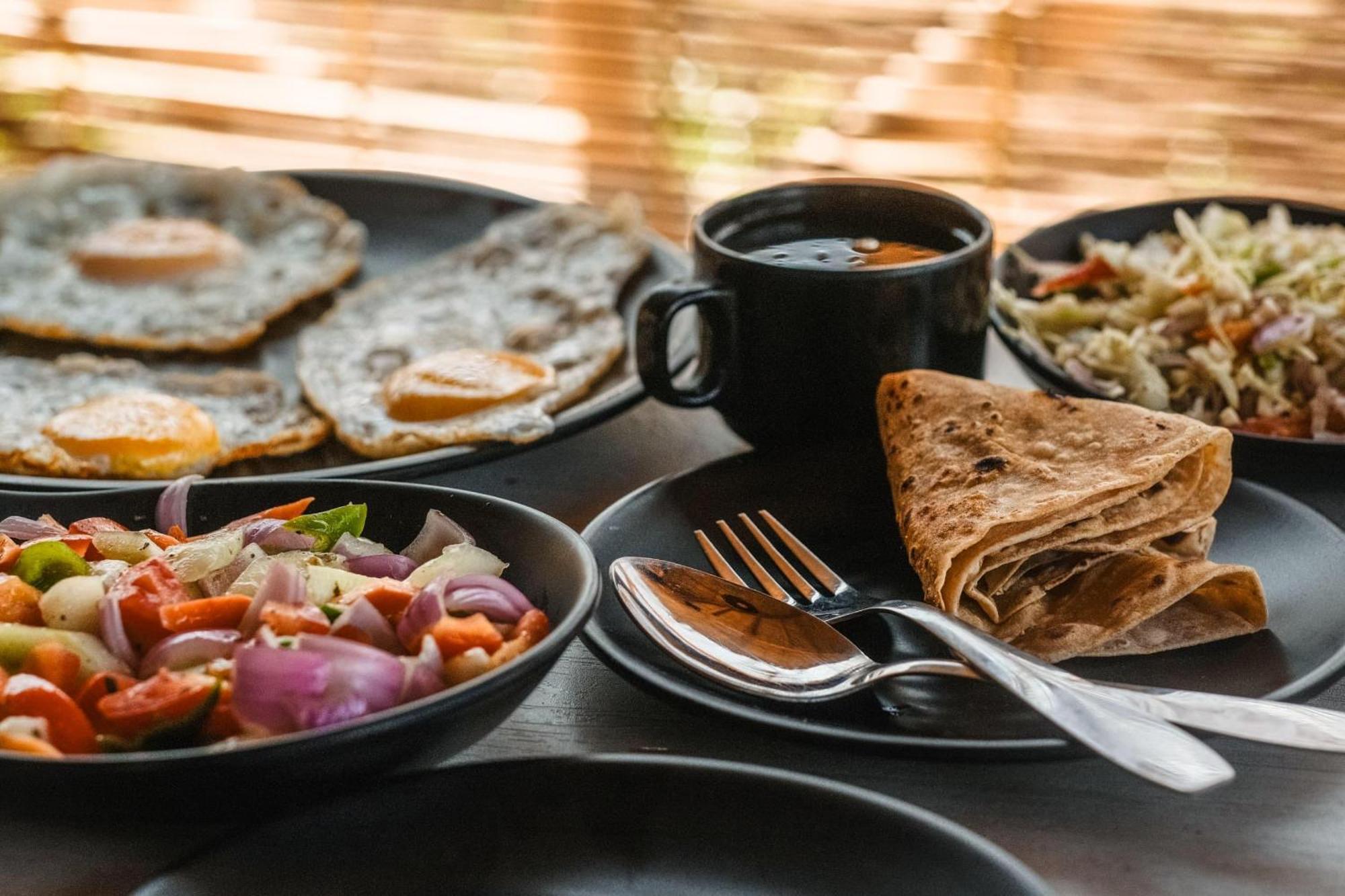 The Hideout Cottage And Restaurant Hampi Buitenkant foto