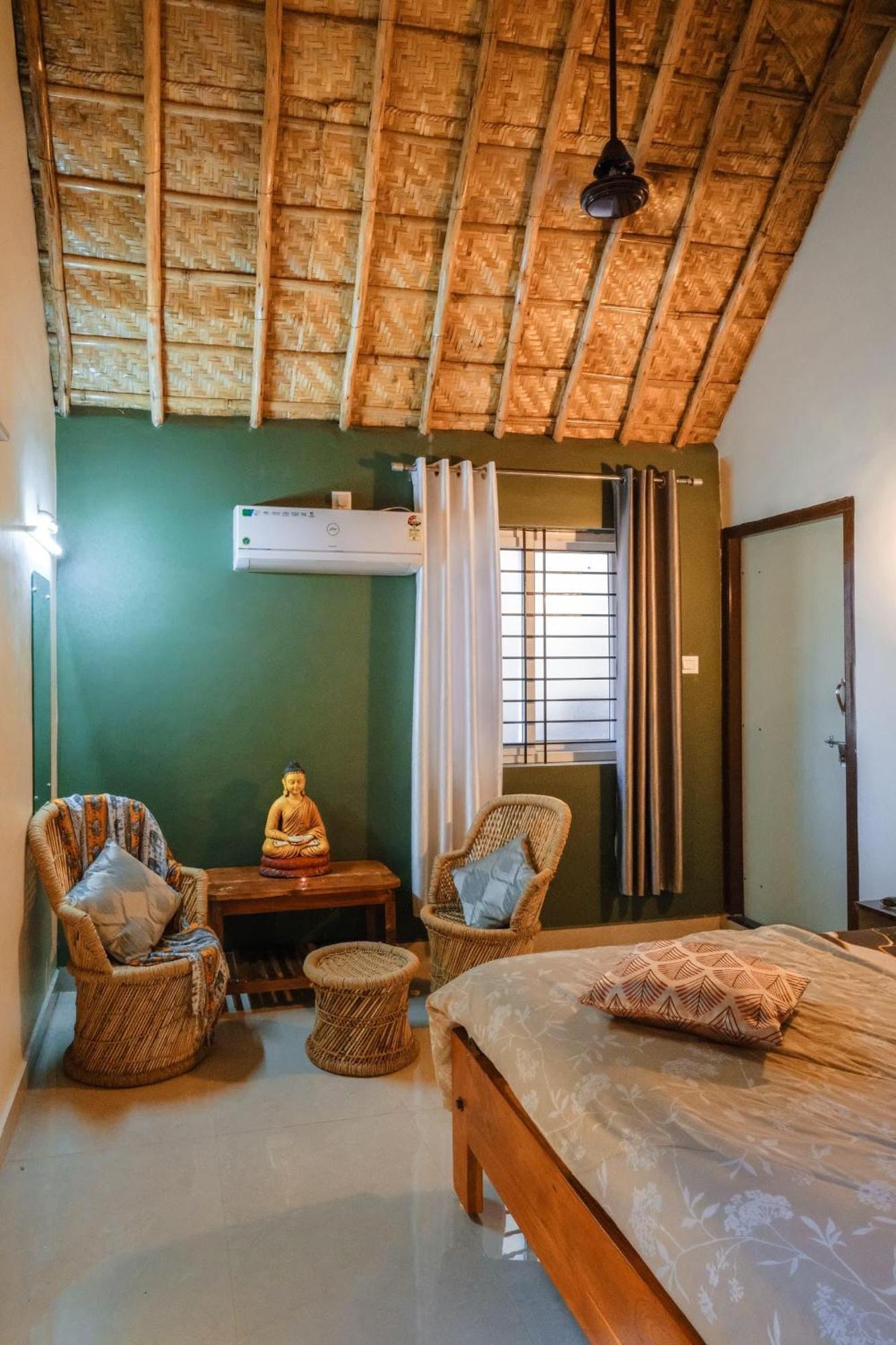 The Hideout Cottage And Restaurant Hampi Buitenkant foto